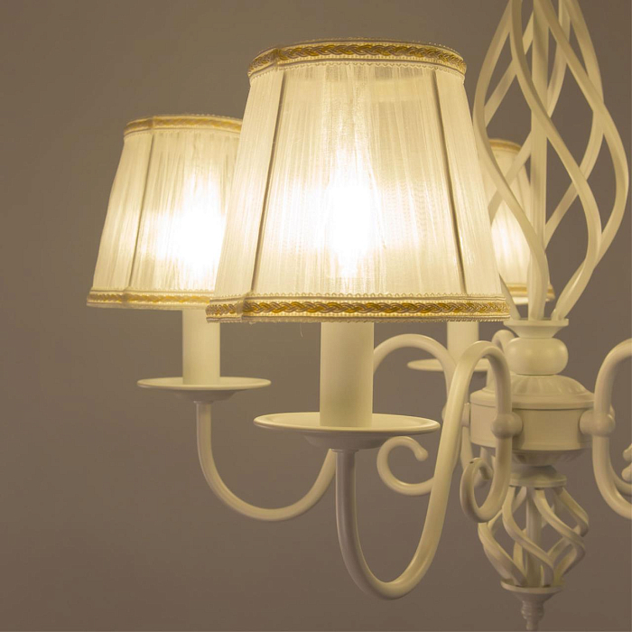 Люстра  CL427150