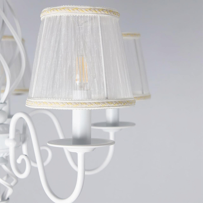 Люстра  CL427150