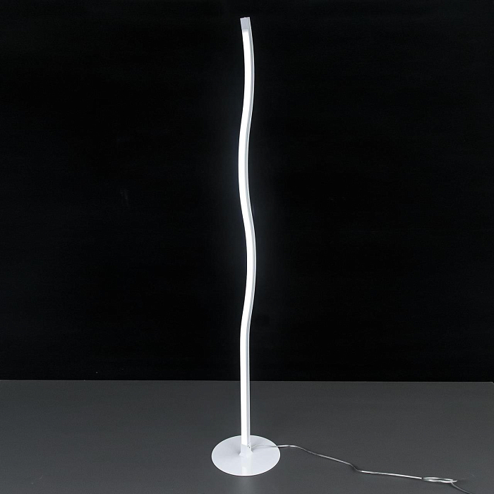 Торшер светодиодный  CL804000